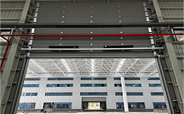 玛纳斯工业提升门