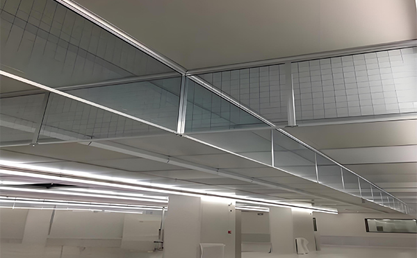 玛纳斯玻璃挡烟垂壁