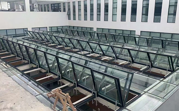 百安科技有限公司近期玛纳斯排烟窗项目案例分享