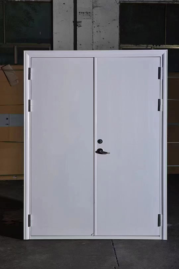 酒店项目完成公共区域玛纳斯防火门布设